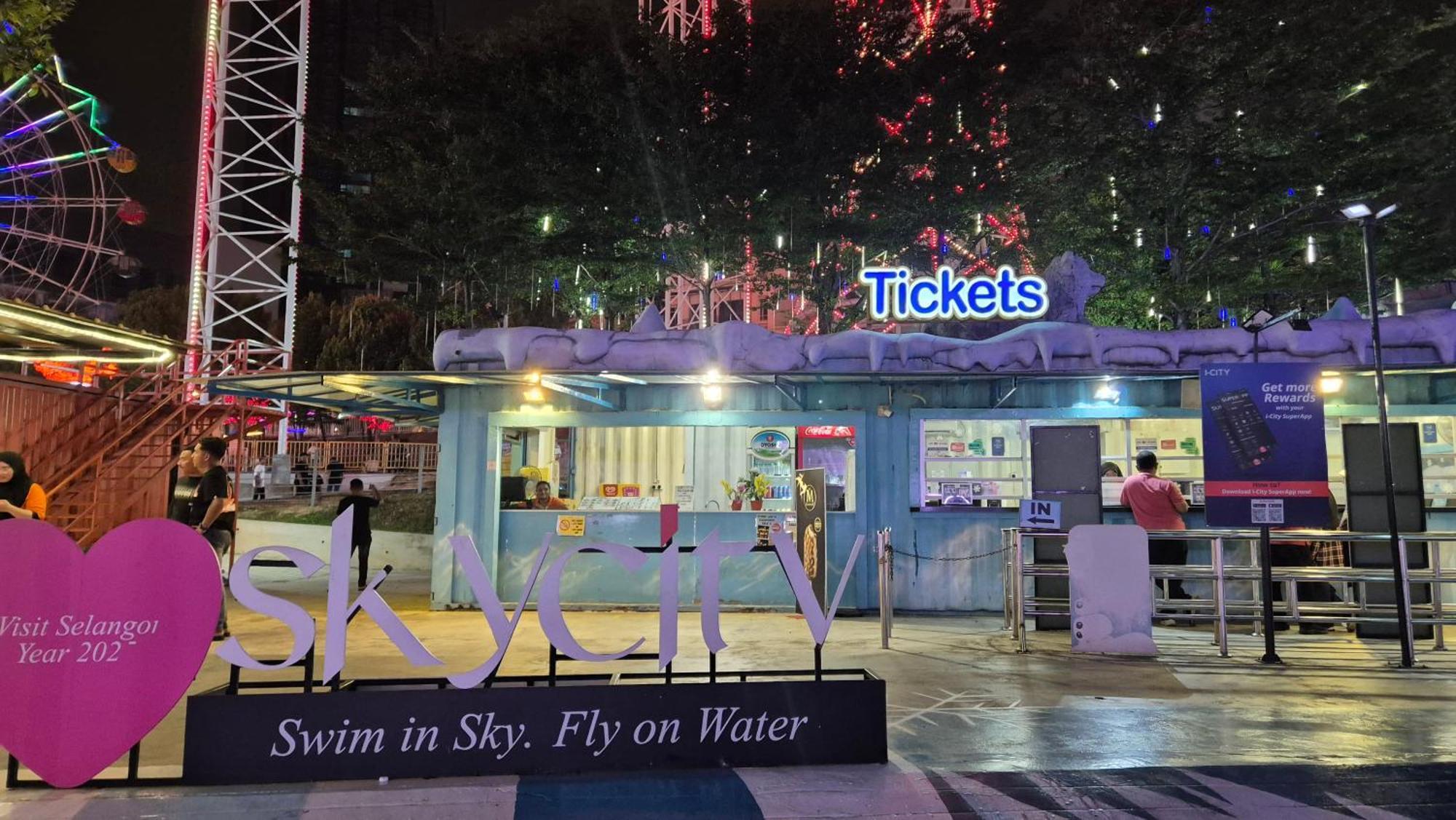 I-City Free Wifi 55Inch Smarttv Car Park Fit 5Pax Shah Alam Luaran gambar